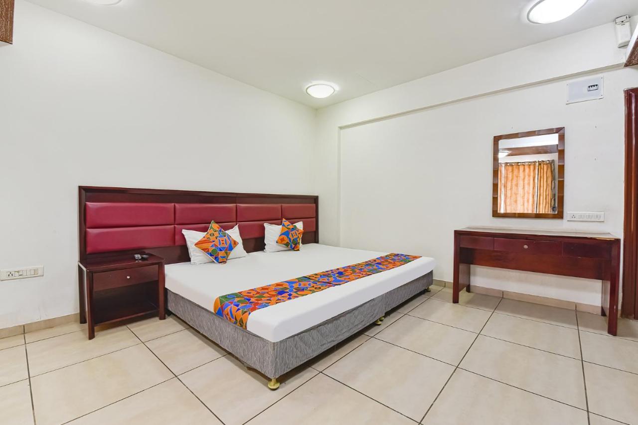 Fabhotel Gl Residency - Satellite Αχμπανταμπάντ Εξωτερικό φωτογραφία