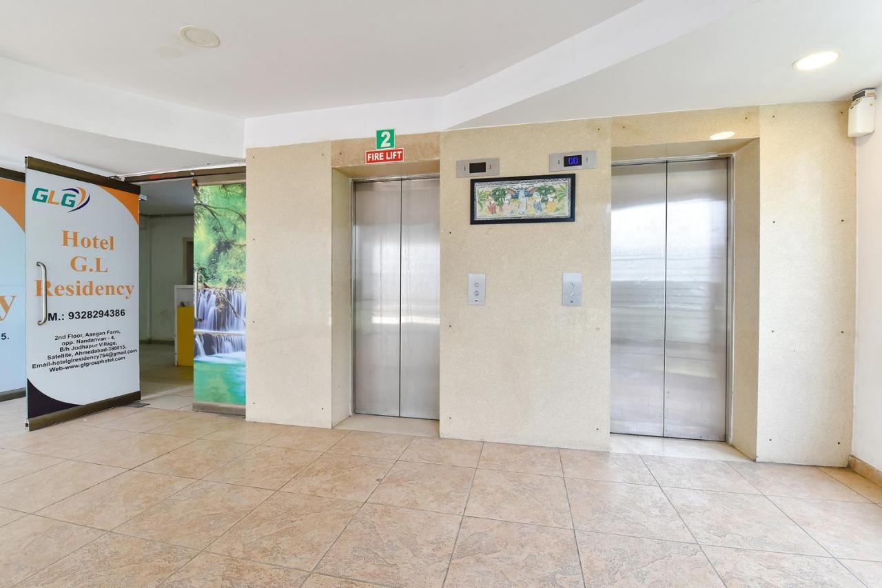 Fabhotel Gl Residency - Satellite Αχμπανταμπάντ Εξωτερικό φωτογραφία