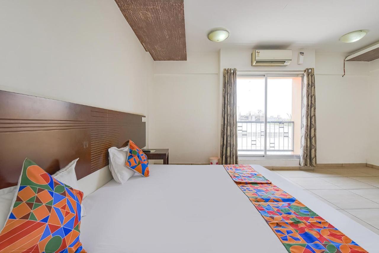 Fabhotel Gl Residency - Satellite Αχμπανταμπάντ Εξωτερικό φωτογραφία